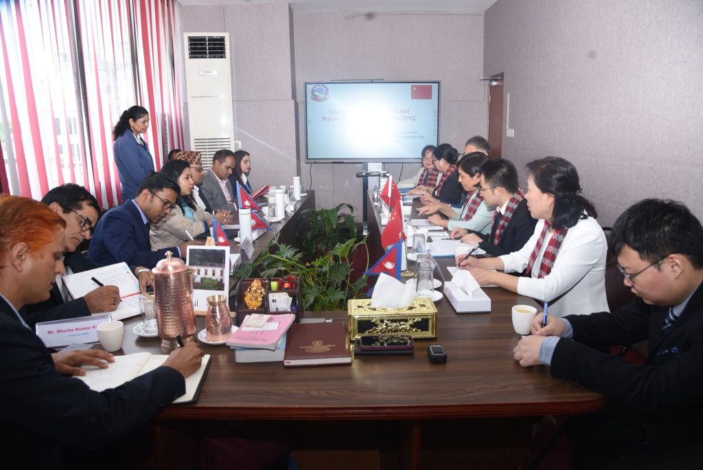 उपप्रमुख डंगोलसँग चीनको सिपिपिसिसीका प्रादेशिक उपाध्यक्षको शिष्टाचार भेट : शैक्षिक र व्यापारिक सहकार्य छलफल