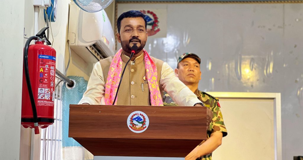 कन्याम-पञ्चकन्या खानेपानी योजनाको काम चाडो सम्पन्न नगरे ठेक्का रद्द गर्छौँ : मन्त्री यादव