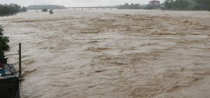 देवघाटमा नारायणी नदीको बाढी खतरा तह पार, तटीय क्षेत्रमा उच्च सतर्कता अपनाउन आग्रह